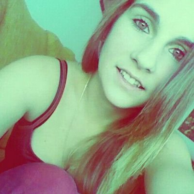 ~Lo prohibido, siempre tiene un sabor especial~ TODO  el mundo, te falla alguna vez.