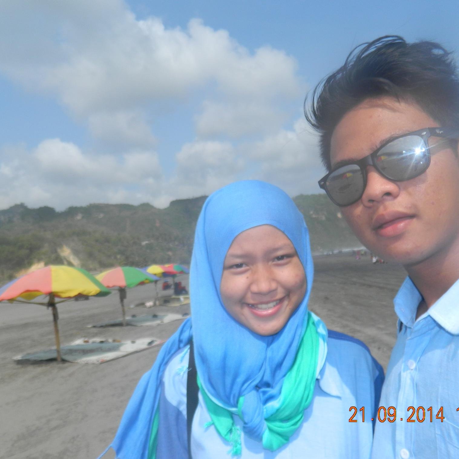 Bassis and lead vocal @jarbull_suicide  my love for evermore @safithiaa :-)