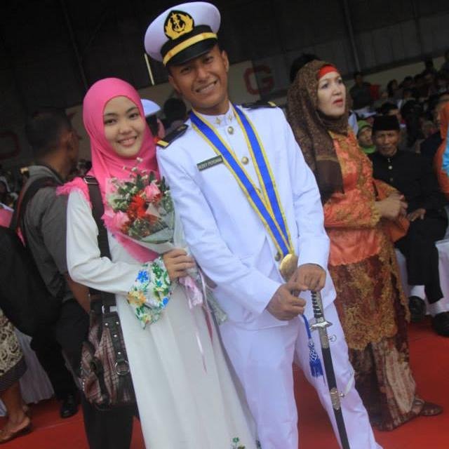 RiperManing2's profile picture. MERCHANT MARINE POLYTECHNIQUE OF SURABAYA                        2nd Generation                      MV . SELAT FALCON             ♥ NUR FAJRINA NOVITASARI ♥