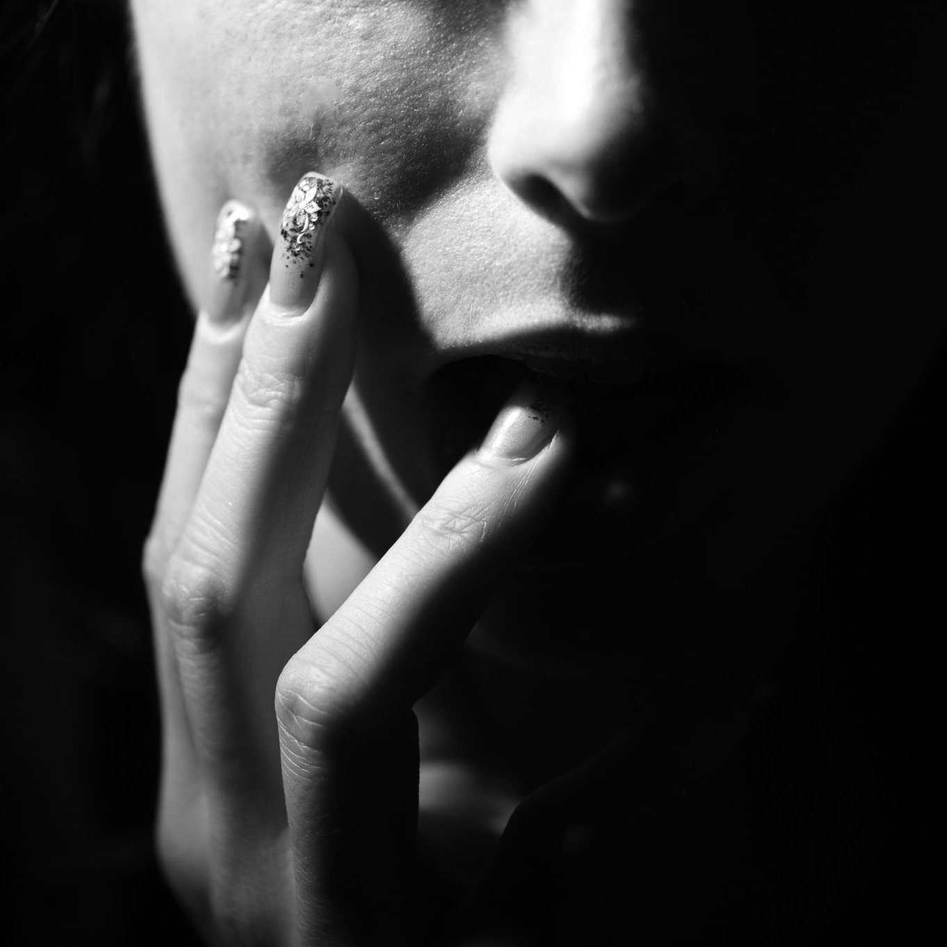 SamiraSteiger's profile picture. Weiblich, Hobby-Autorin eines Erotik-Blogs, offen, direkt und ehrlich! Lebe in einer WG mit meinem Teilzeit-Lover Pascal.