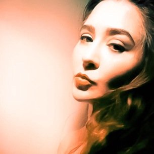 Solo electric guitarist, composer, author of MY FIRST GUITAR. Artist & animator + hellalotmore. Shares her love of the instrument via https://t.co/CDMR9iEhmf.