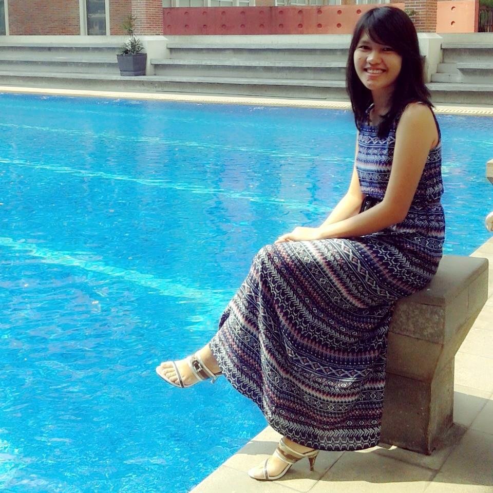 fitri_sihaloho's profile picture. I'm a student