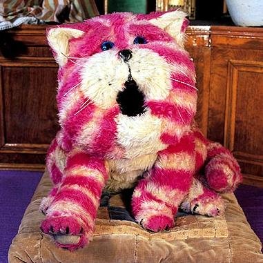 AliPetals's profile picture. Wife, Mum & catMum, friend, lover of animals, reader of books, drinker of coffee, crocheter and huge fan of North Yorkshire & the North East 🐾