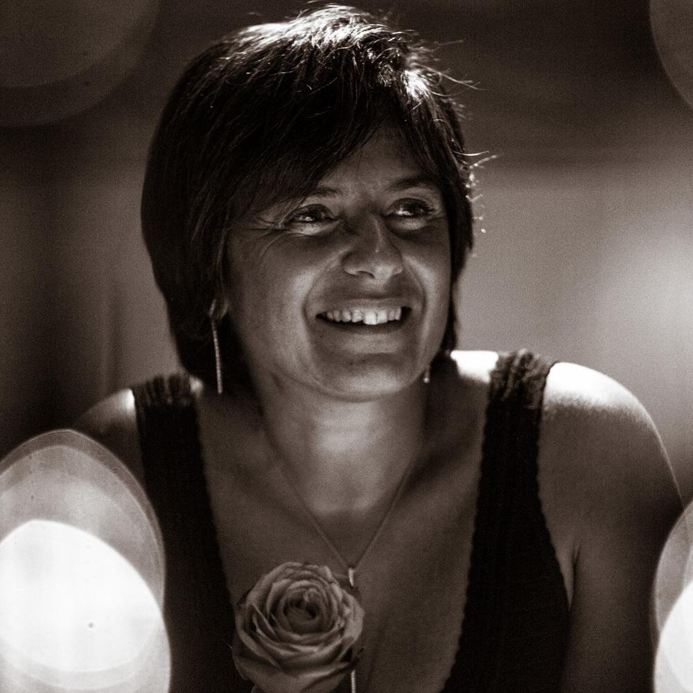 simonapisanello's profile picture. mamma di Itaca, moglie di #masozambo, figlia di grandi, nipote di un mito, comandina per vocazione, imprenditrice per passione.