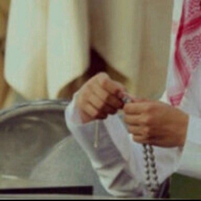 قلبي مريضك وانت بالوصل طبه *_*