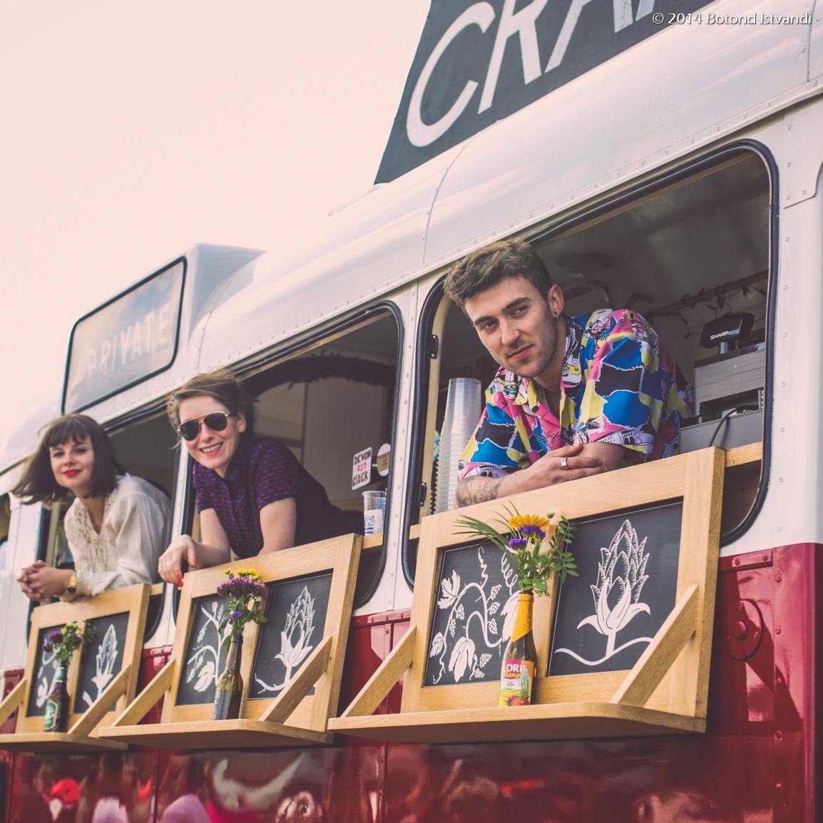 craftbeerbus's profile picture. Bus Available for Festivals , Weddings , Shows , serving the best Craft Beers , British Gins , fine wines and independent Ciders.07708 980 597