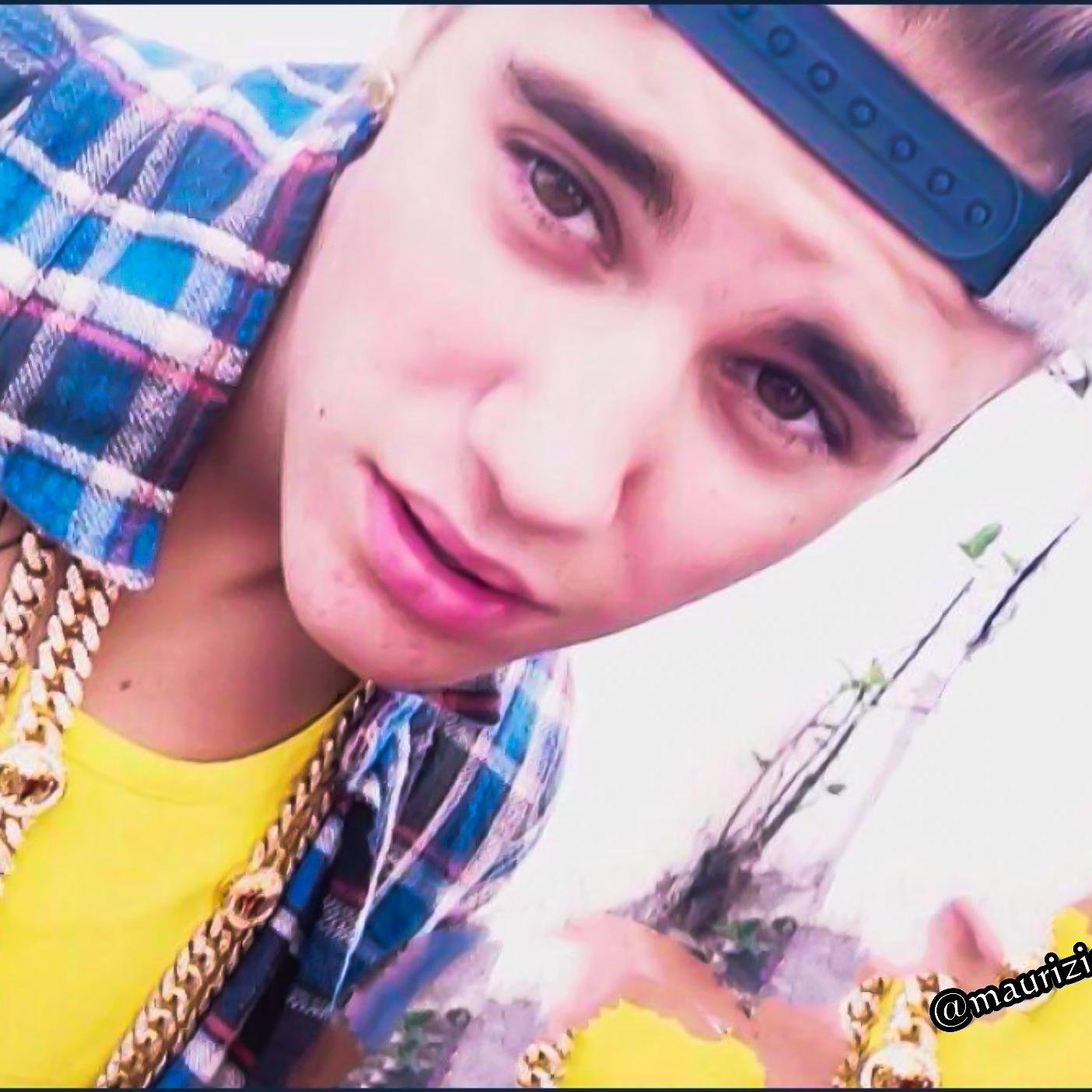 si amas a justin unite a este grupo!!!