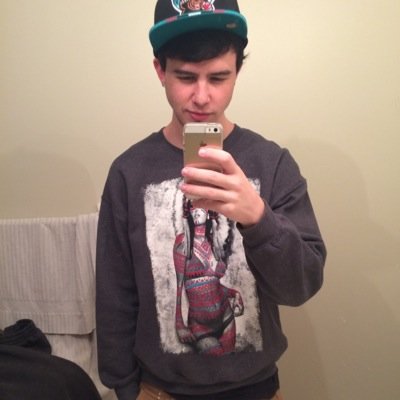 WhitleyTheGod's profile picture. Got that past season preme shit. Zero Hoots till the end son.