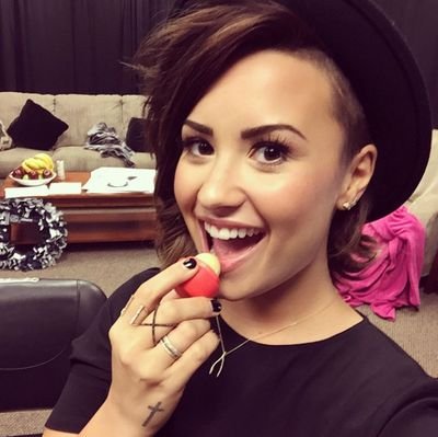 Lovatic ... @ddlovato ❤ #100%Demi #DemetriaDevonneLovato ❤