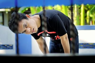 Saya tidak mencoba untuk lebih baik dari orang lain,,,tapi saya mencoba untuk lebih baik dari diri saya sendiri....☞