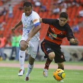 Noivo da ,@sabrinnabragaac, Lateral Direito, Jogador de Futebol. Trabalha, http://t.co/xfXqkkviWK; Tudo sobre o atleta.