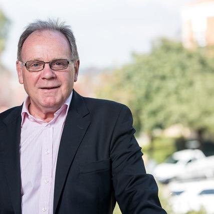 They call me a veteran of the IT industry - after 37 years that's probably right! Today my interests are more about helping people deliver delight!