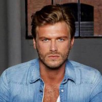 Kıvanç Tatlıtuğ (@kivanconline) 's Twitter Profile