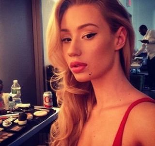 I-G-G-Y woah.   Single.
