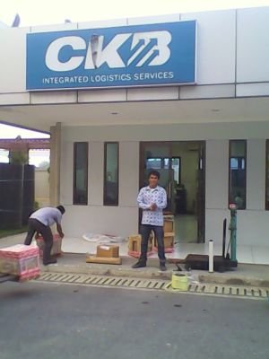 mencari yang pasti-pasti aja..
