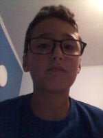 je m'appelle yan et j'ai 12 ans