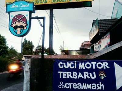 MasCimot WashRoom 1: Selokan Mataram Utara TVRI | MasCimot WashRoom 2: Jl. Nusa Indah 2 Condongcatur | Open daily Mon - Fri (8am - 7pm) Sat - Sun (8am - 5pm)