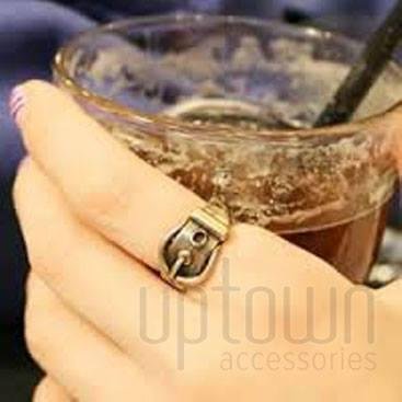 f_xya's profile picture. living my dreams...