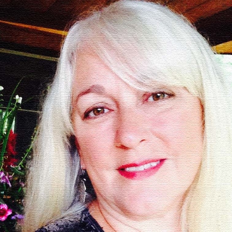 LorrieJWhite's profile picture. Certified Clinical Aromatherapist, Leadership Coach for developing leaders, Personal Consultant, Mentor