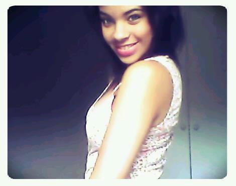 I love Jesus, fooD & family_ I'm a soooper awkward Born Free Lady_ always out of the b0x! :D!  [+ I follow back!! :D yay lol] _