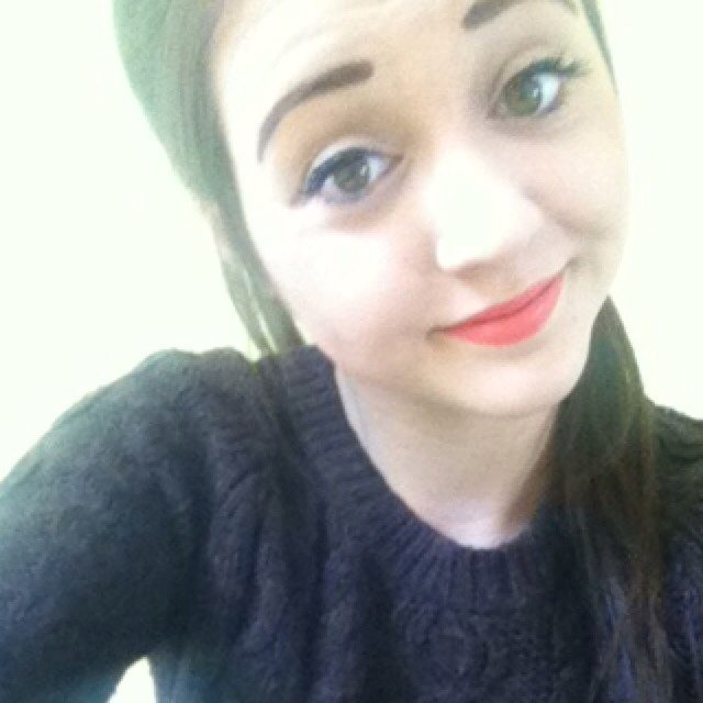 Follow and i'll follow back Instagram- katie_nunnxx