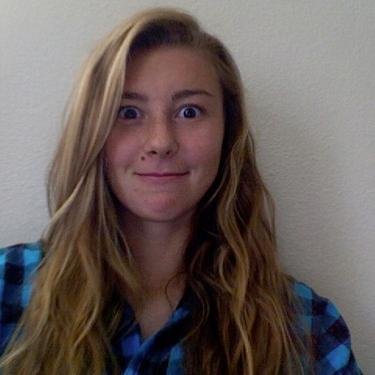 hollyehein's profile picture. 