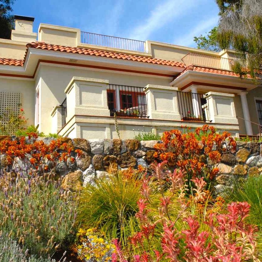 East Bay's premiere full-service Vacation Rental Company providing travelers with a true home away experience & helping home owners earn 150% market income.