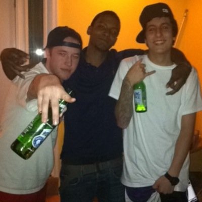 MoneyMaste's profile picture. 