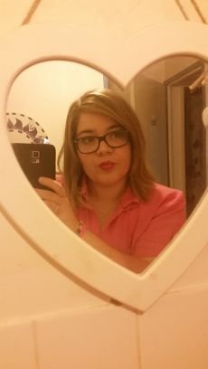 LoudvineLr's profile picture. ♥ ☆ Floriane ma chérie je taime fort  Insta :  _lulu.lezgirl _