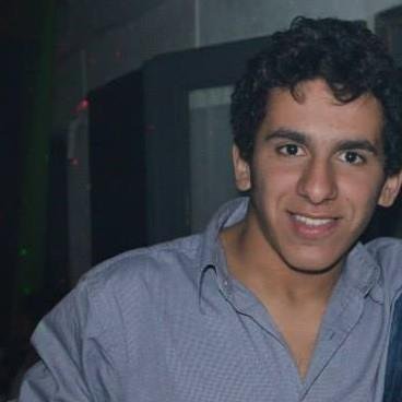 22 De Noviembre de 1996 
Vive la vida que amas,ama la vida que vives..