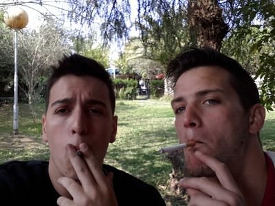 open your fucking mind!! las cosas bellas son las que aprendes a valorar con el tiempo...mis amigos, jungle y reggae no pido más