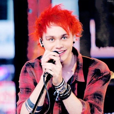 xreadbio5sosx's profile picture. Please RT this tweet https://t.co/OQBbzoz9g4❤ And also follow me on @ohlordclifford and ask for fb. ❤