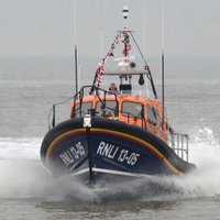Lowestoft Lifeboat(@LOWESTOFTRNLI) 's Twitter Profile Photo