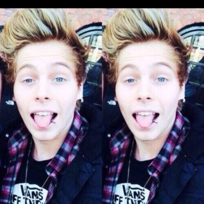 GO FOLLOW @lukeyhemmin SHE FOLLOWS BACK!