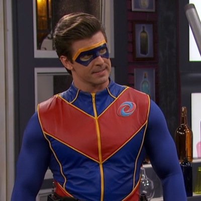 Hello I'm Raymond Manchester,I'm Captain Man,i have a sidekick kid Danger,#Married to @AmyFowle4,don't touch her,or i'll kill you guys!