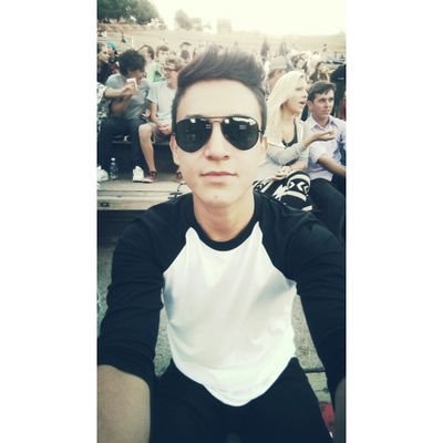 JC_1124's profile picture. what's life?