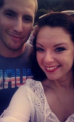 senior at WVU, phlebotomist at Ruby Memorial, in a relationship, and crazy cat lady to my babies Fran and Phred :)
