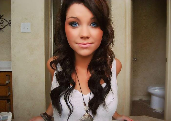 LapthorneAdan's profile picture. Subtly charming pop culture geek