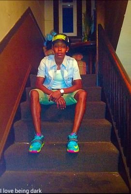 LickMYtweet_24's profile picture. 