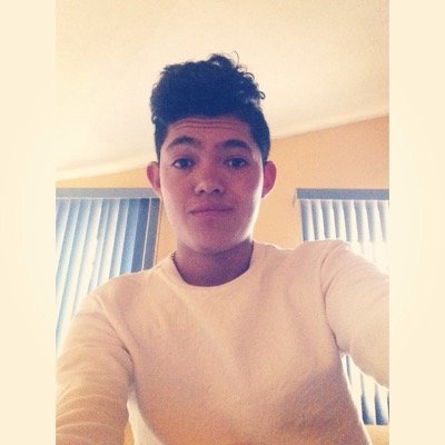 mis chinos goey. tu cabello qué. Follow me ;) Never Back Down!!