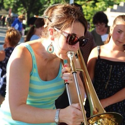 eracheva's profile picture. Arts Advocate | Ideas Curator | Hanging in there Mother | Sometime Singer | Southern Girl in the City | Citizen of the World