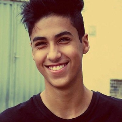 Rodrigo Gurgel, 18 Anos, Sagitário, São Paulino
http://t.co/Cg23gGaFCq