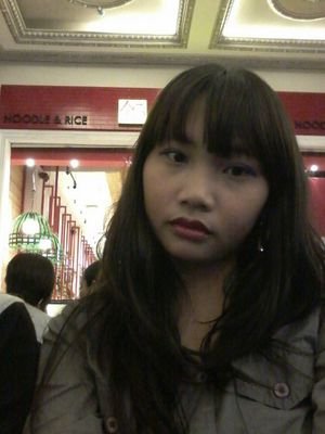 UGM 한국어학과 12학번 | ♥ red lips