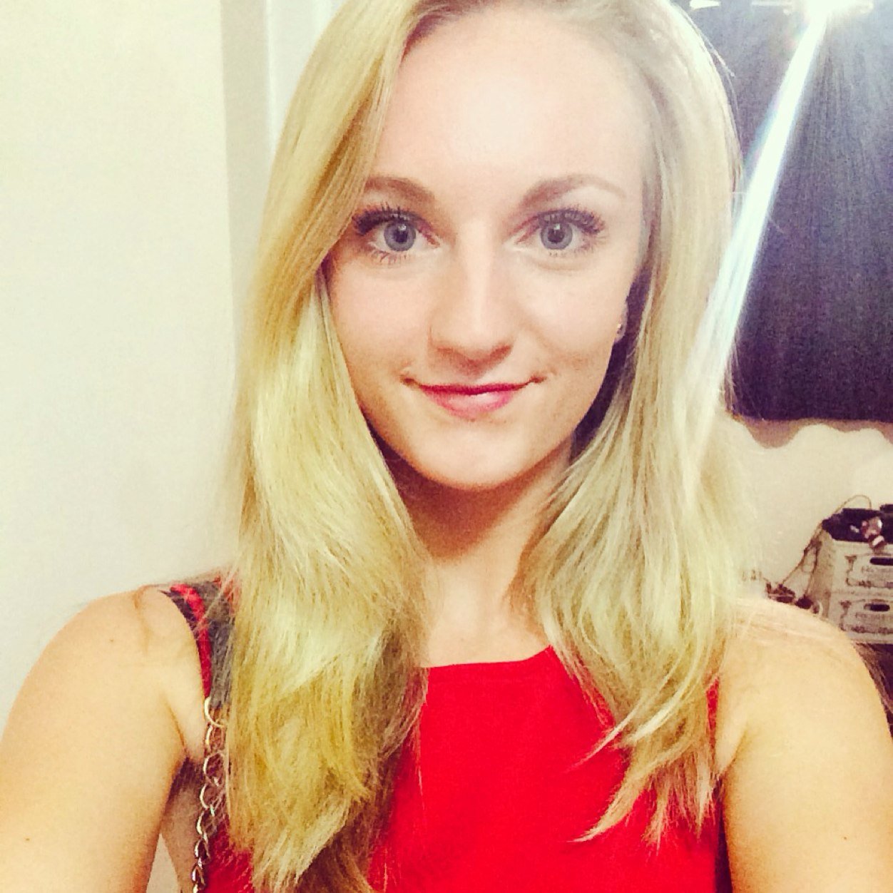 HannahEBolton's profile picture. As long as you're happy