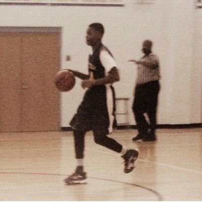 •  Grinding 24/7  •  s/o to my real niggas  •