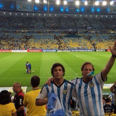 Ni casselleras ni canedistas , MELINSKISTAS.
Donde Martin este.