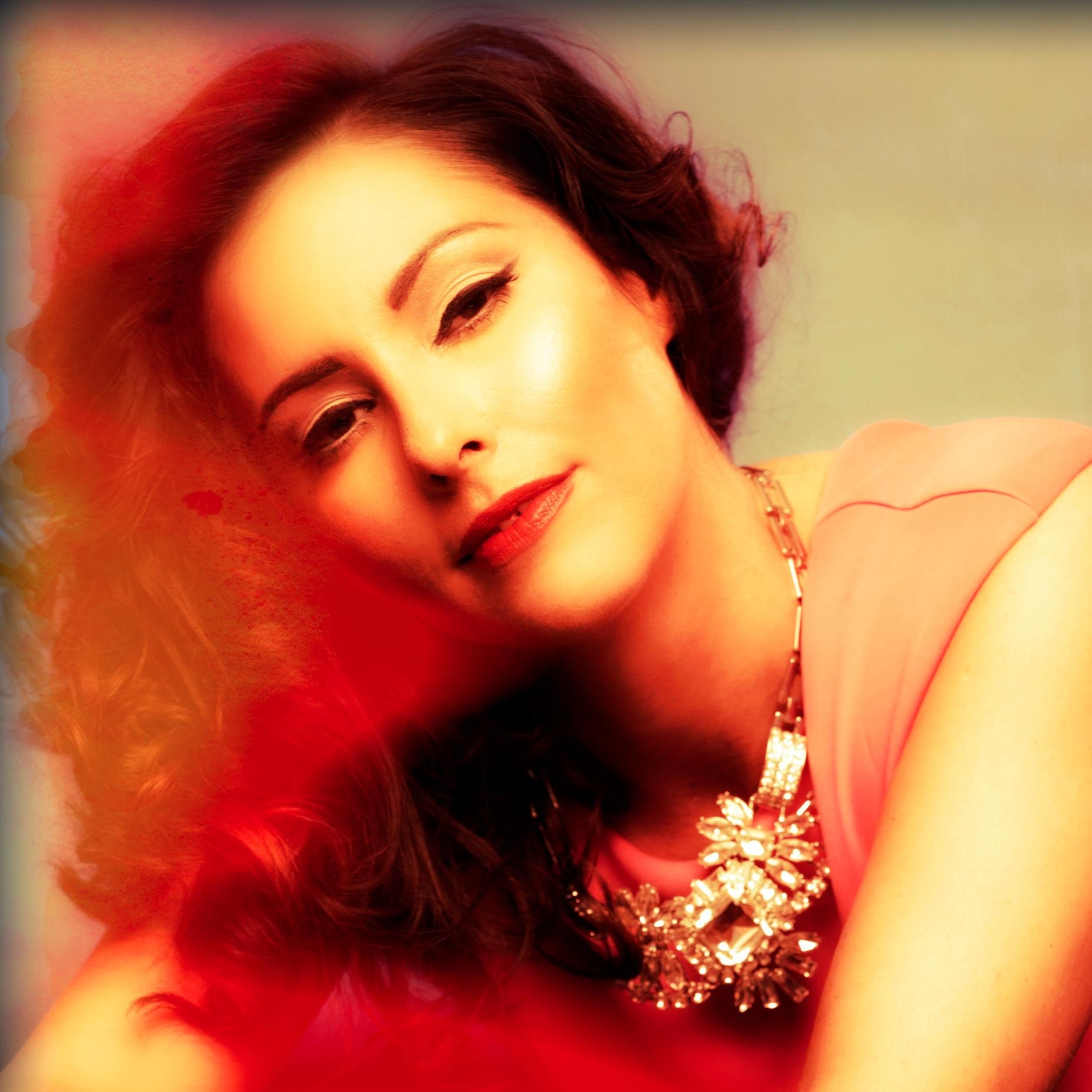 Il fan home page per il cantante Arika Kane. Con i Beni e le tonnellate di anima e di ispirazione italiana, vi sosteniamo Arika! @ArikaKane #TeamArikaKaneItalia