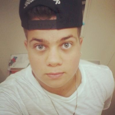 A felicidade se encontra nas coisas mais simples da terra. http://t.co/BYkMmdlEfW