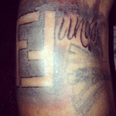 #gunnagangmob #cashgunna hit the link bitch 
http://t.co/34huS5Y0eO