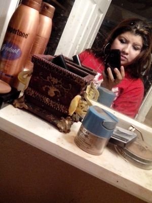 meganmunoz52's profile picture. lil.meg